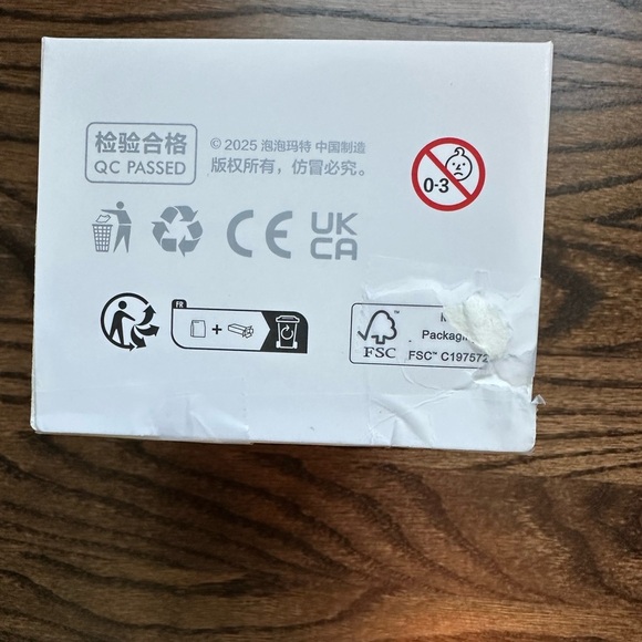 POP MART - The Monsters - Have a Seat Series - ZIZI - brand new - Picture 7 of 8